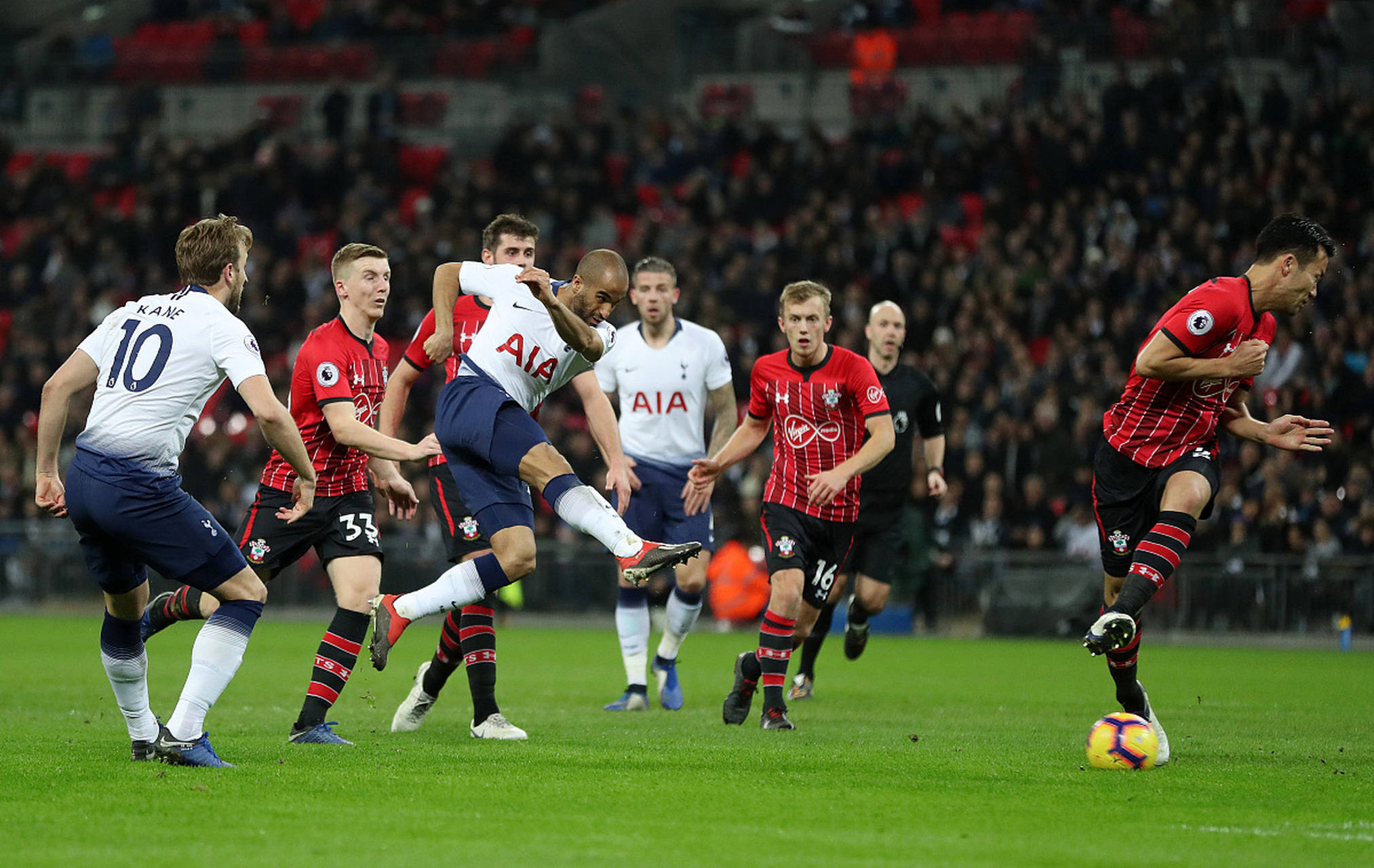 离开赛场 离开赛场